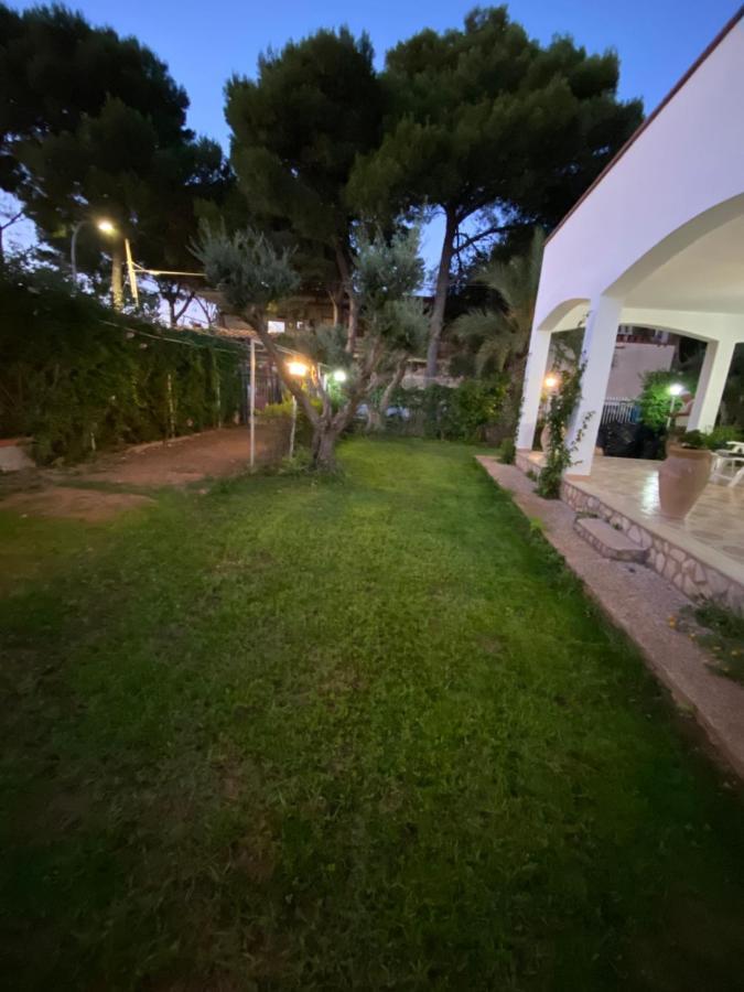 Вилла Isabel House Изола-делле-Феммине Экстерьер фото