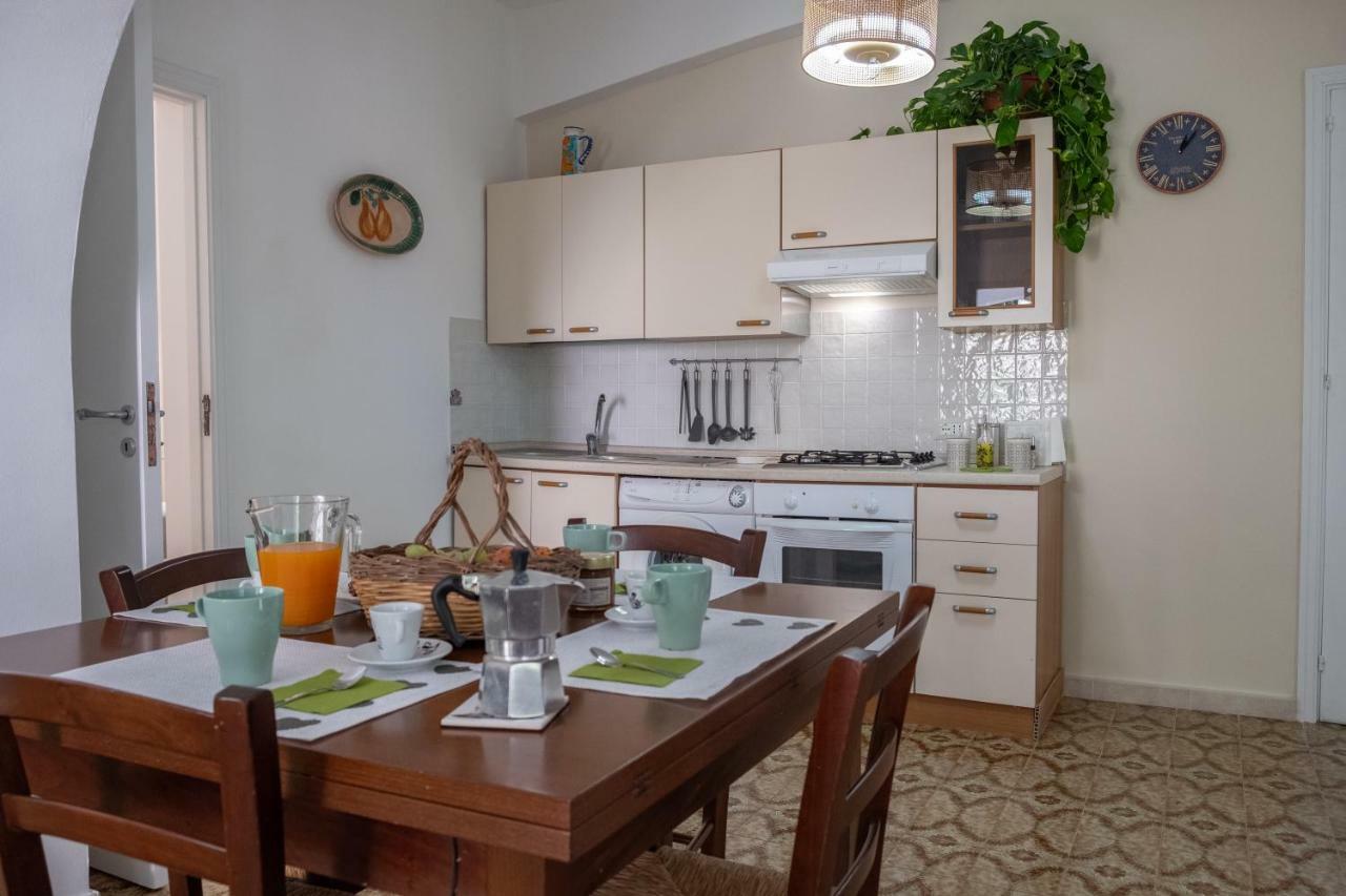 Вилла Isabel House Изола-делле-Феммине Экстерьер фото